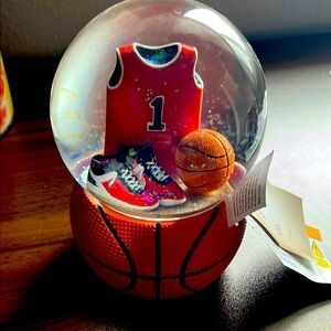 NWT Basketball Snowglobe